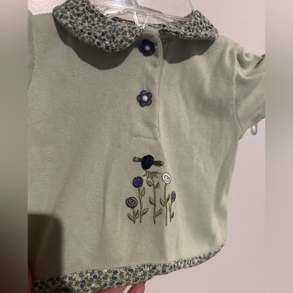 ❤️4 for $25❤️ Vintage floral embroidered top 6 M - Picture 3 of 4